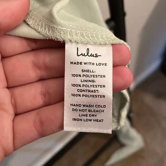 Medium TRUE wrap mint cropped blouse for going out 💃 - Picture 6 of 6